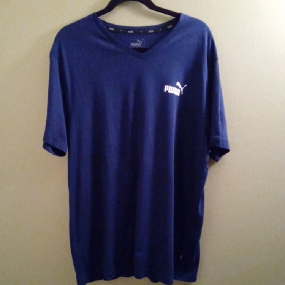 Mens XL Puma Blue Short Sleeve Tee Athletic Style Lightweight Relaxed Fit - Picture 1 of 4